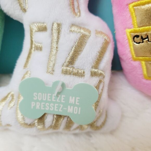 Fringe 3 Piece Mini Dog Toy Feeling Bubbly Plush Champagne Squeaker Crinkle New - Picture 5 of 10